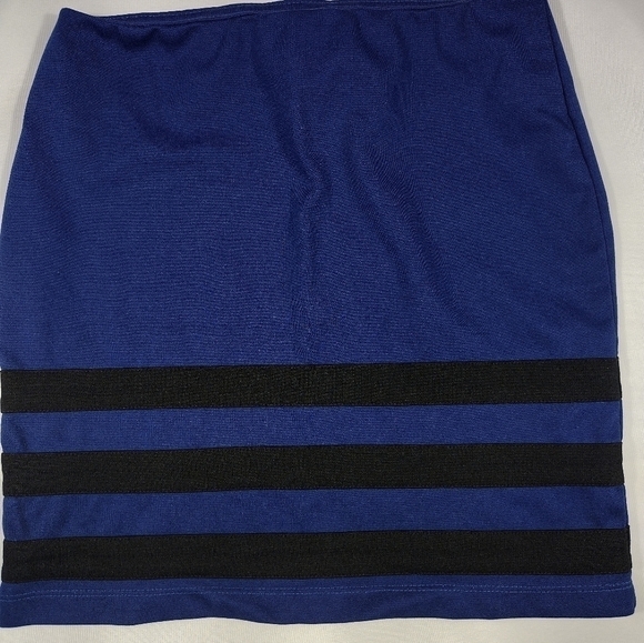 Basic House Bodycon Mini Skirt Blue And Black Size S - Picture 2 of 8